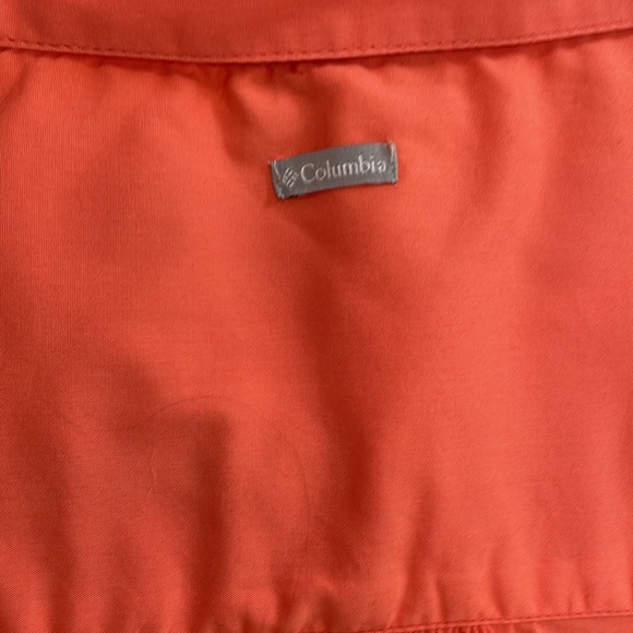 Columbia Women’s Top - Picture 9 of 12